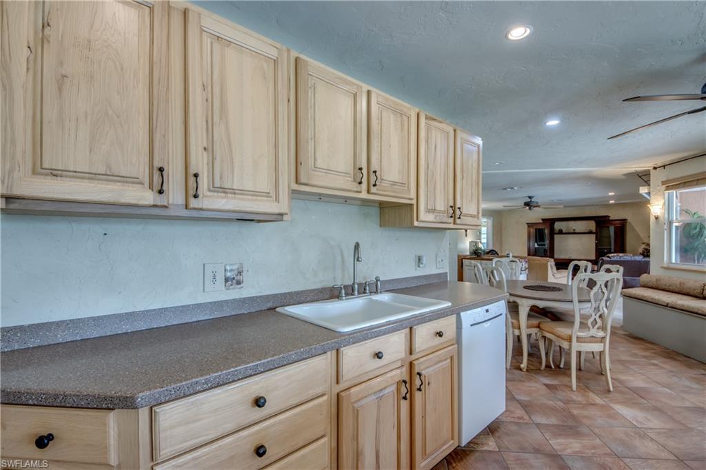 4180 Prestwick Ct Property Photo 17