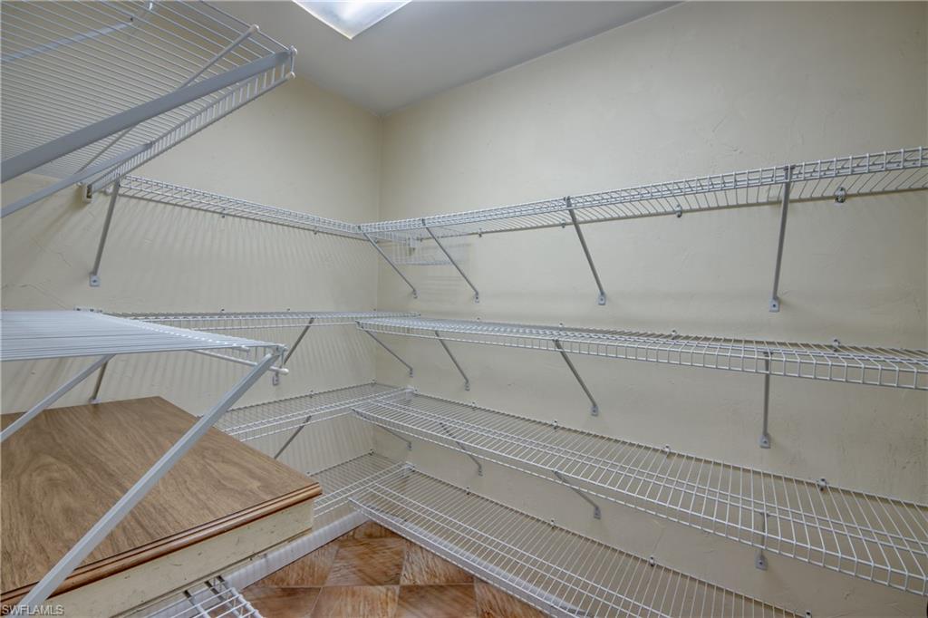 4180 Prestwick Ct Property Photo 19