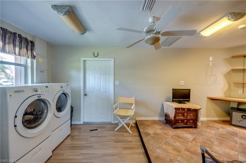 4180 Prestwick Ct Property Photo 31