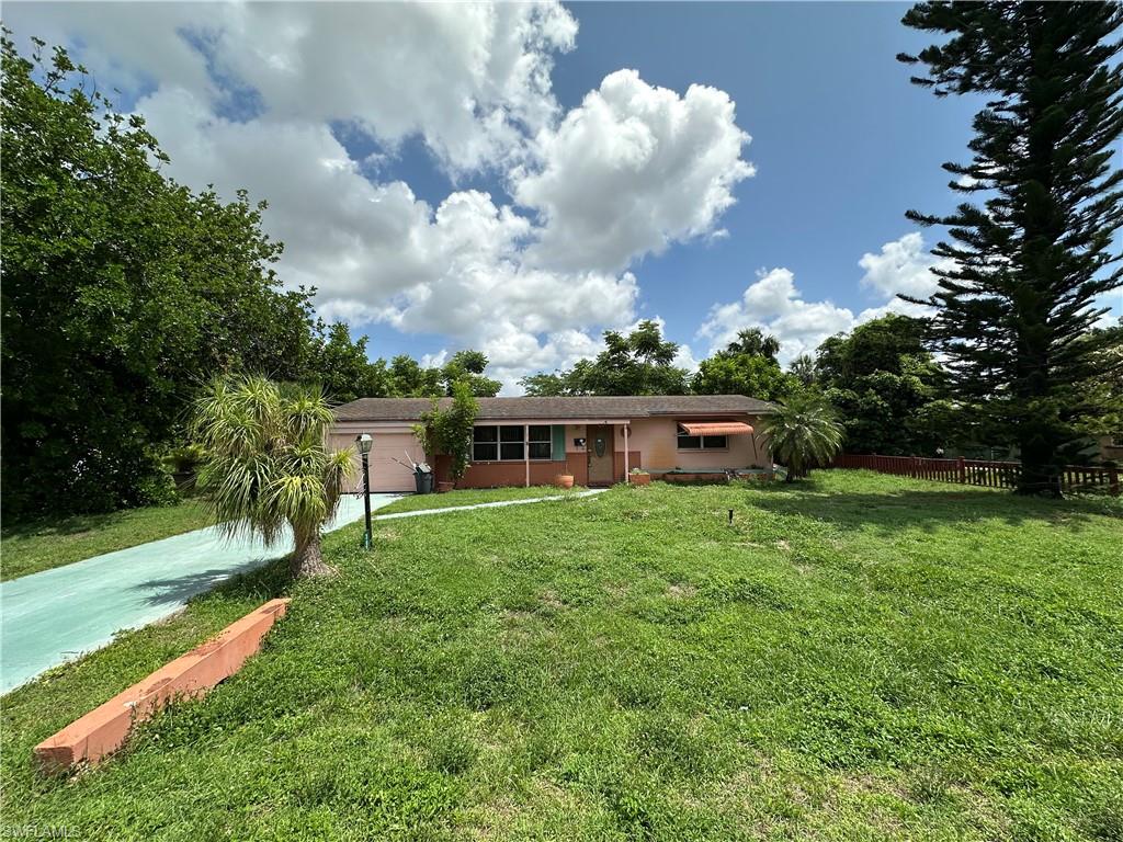 305 Penn Rd W Property Photo 1
