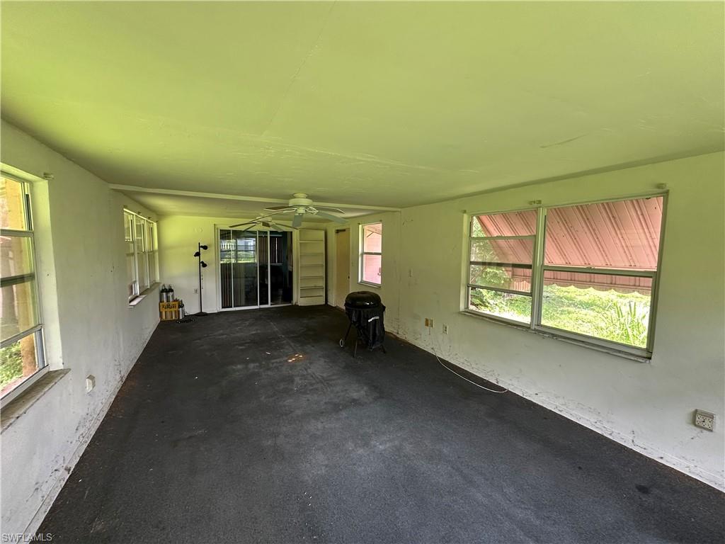 305 Penn Rd W Property Photo 16