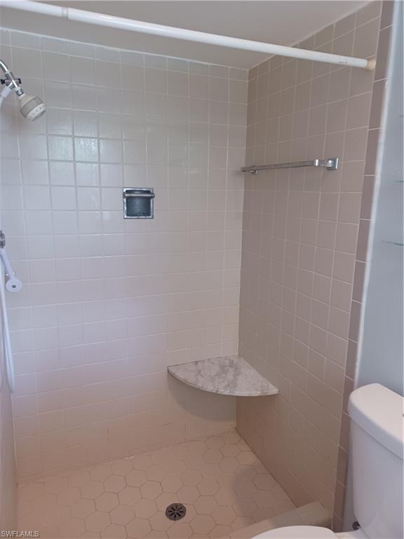 4233 Se 8th Pl Property Photo 13