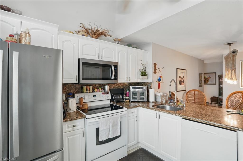 3421 Winkler Ave # 402 Property Photo 7