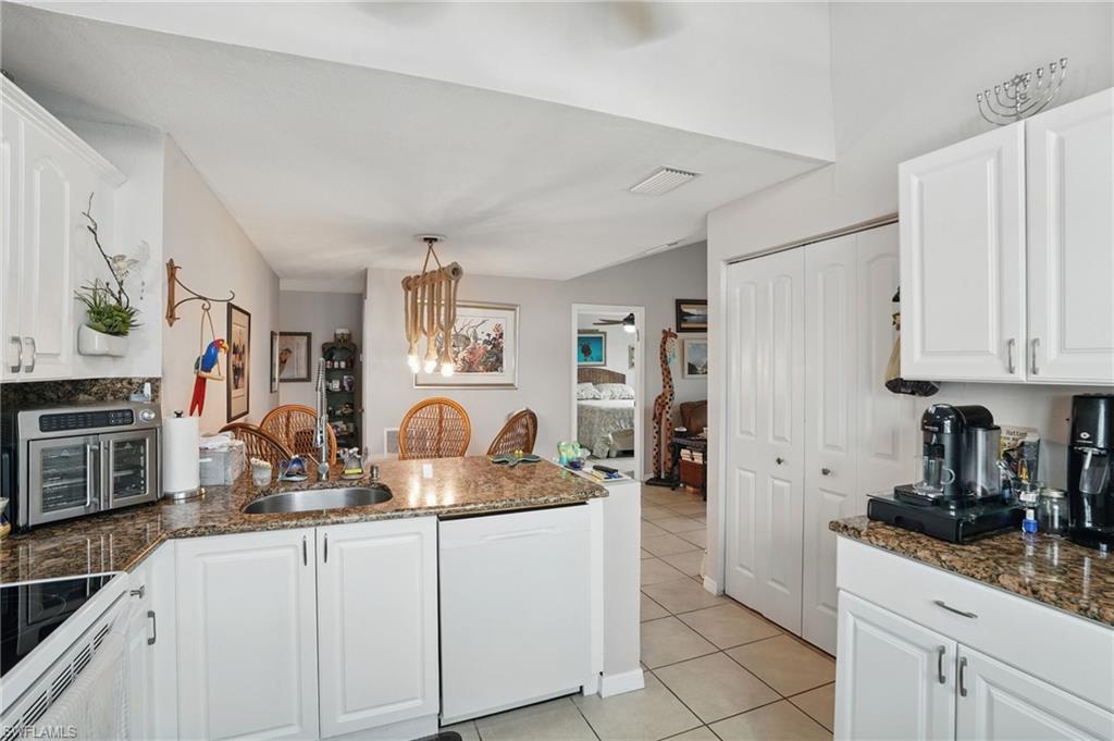 3421 Winkler Ave # 402 Property Photo 8