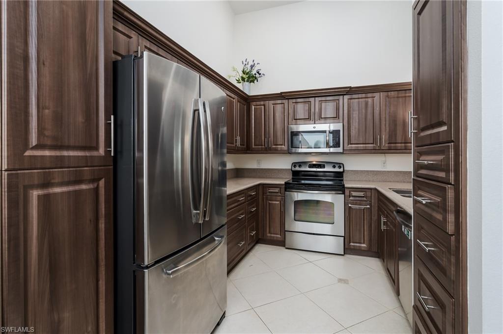2525 Aspen Creek Ln # 202 Property Photo 3