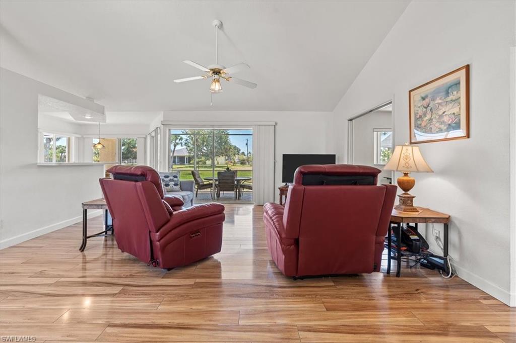 7334 N Tulip Tree Property Photo 7