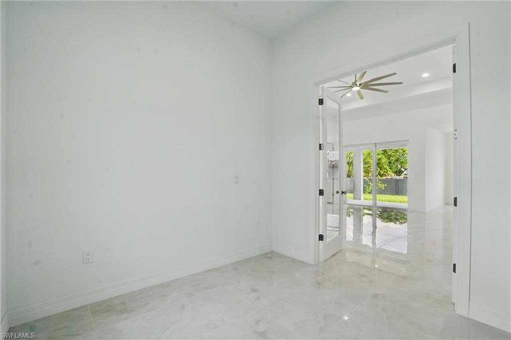 2301 Ne 34th Ln Property Photo 17
