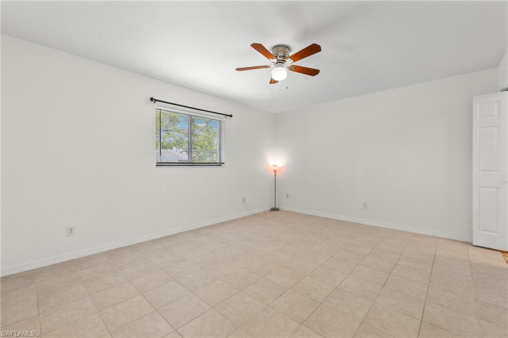1944 Country Club Blvd Property Photo 11