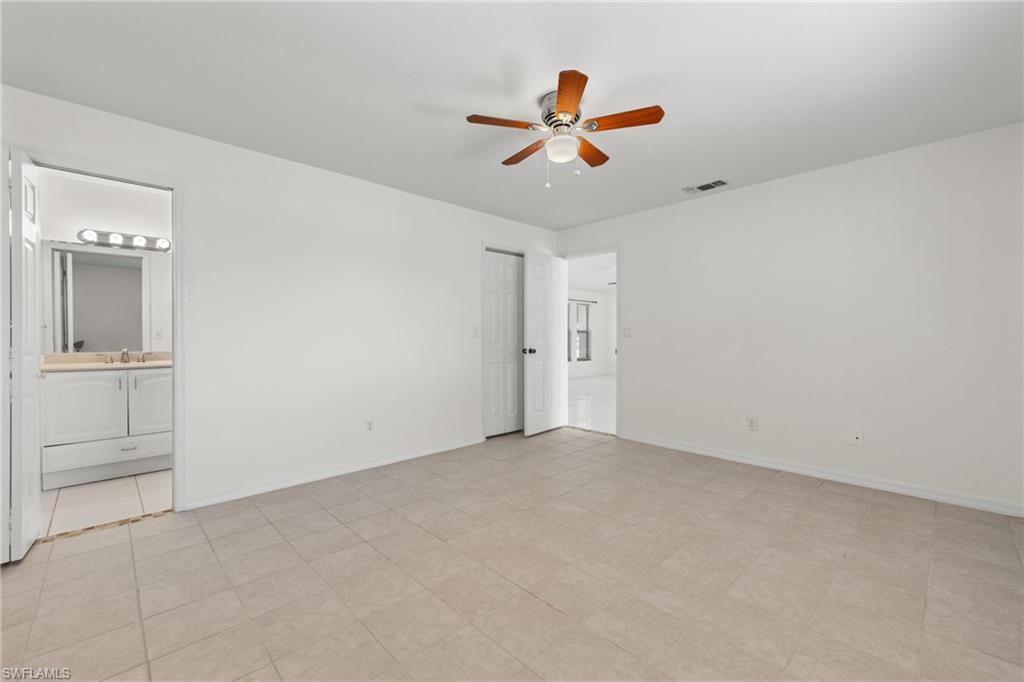 1944 Country Club Blvd Property Photo 13