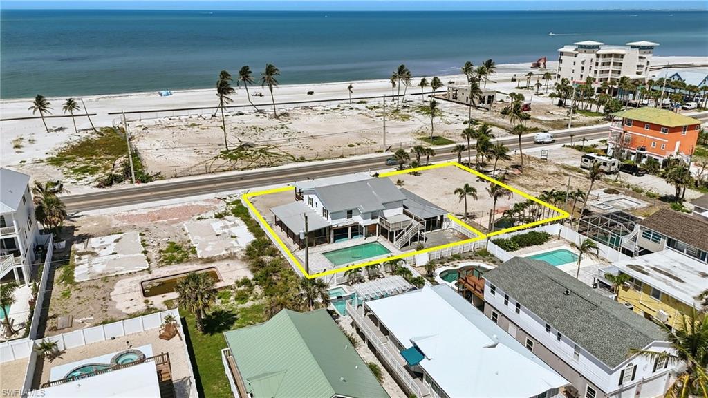 5557 Estero Blvd Property Photo 3