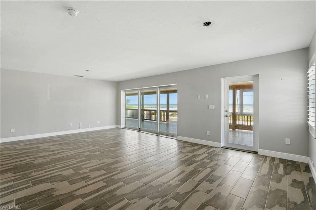 5557 Estero Blvd Property Photo 16