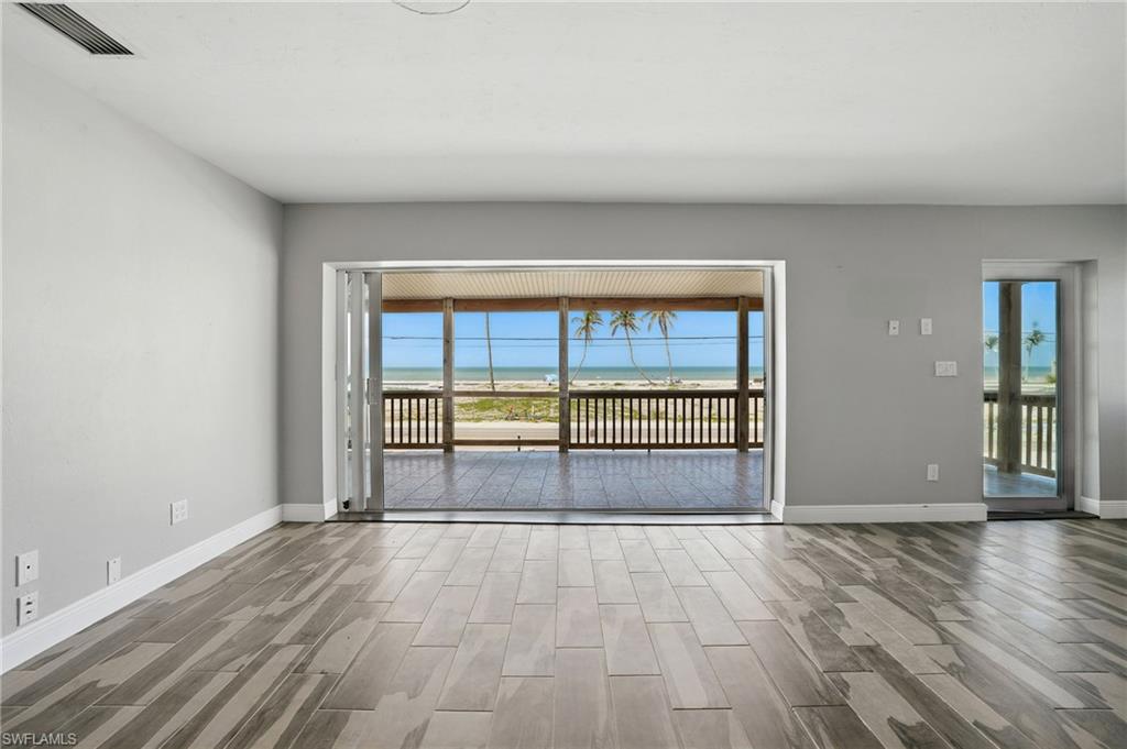 5557 Estero Blvd Property Photo 17