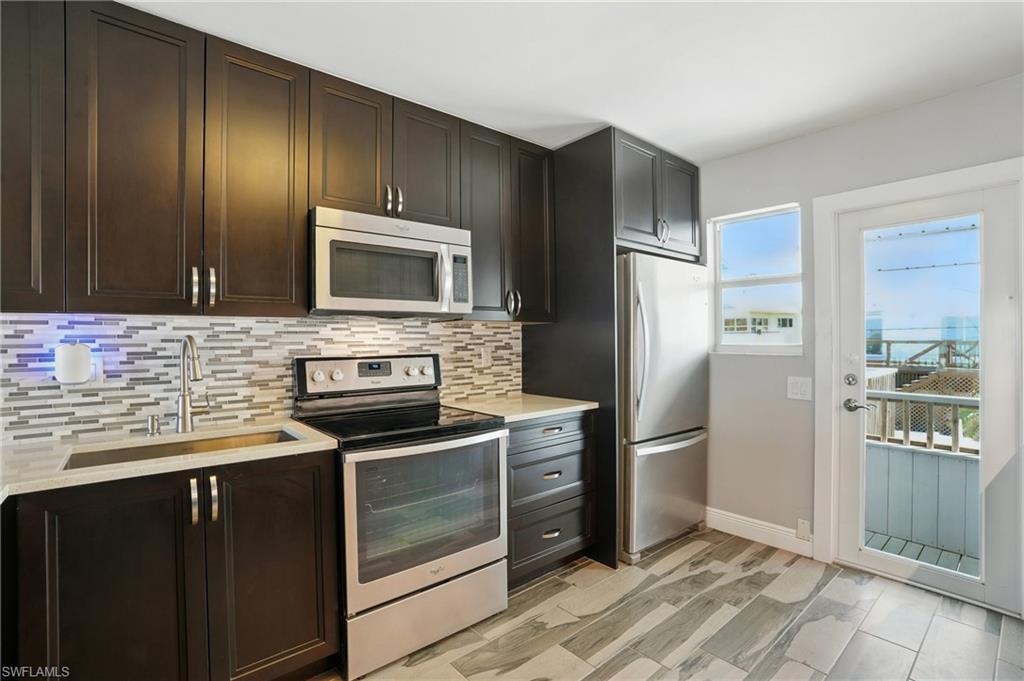 5557 Estero Blvd Property Photo 19