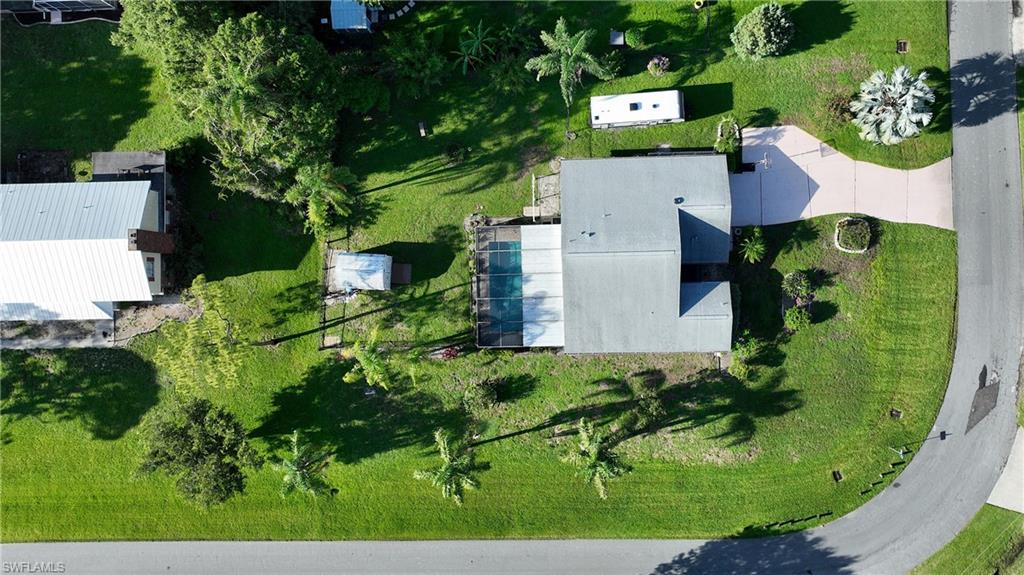 7700 Deni Dr Property Photo 4