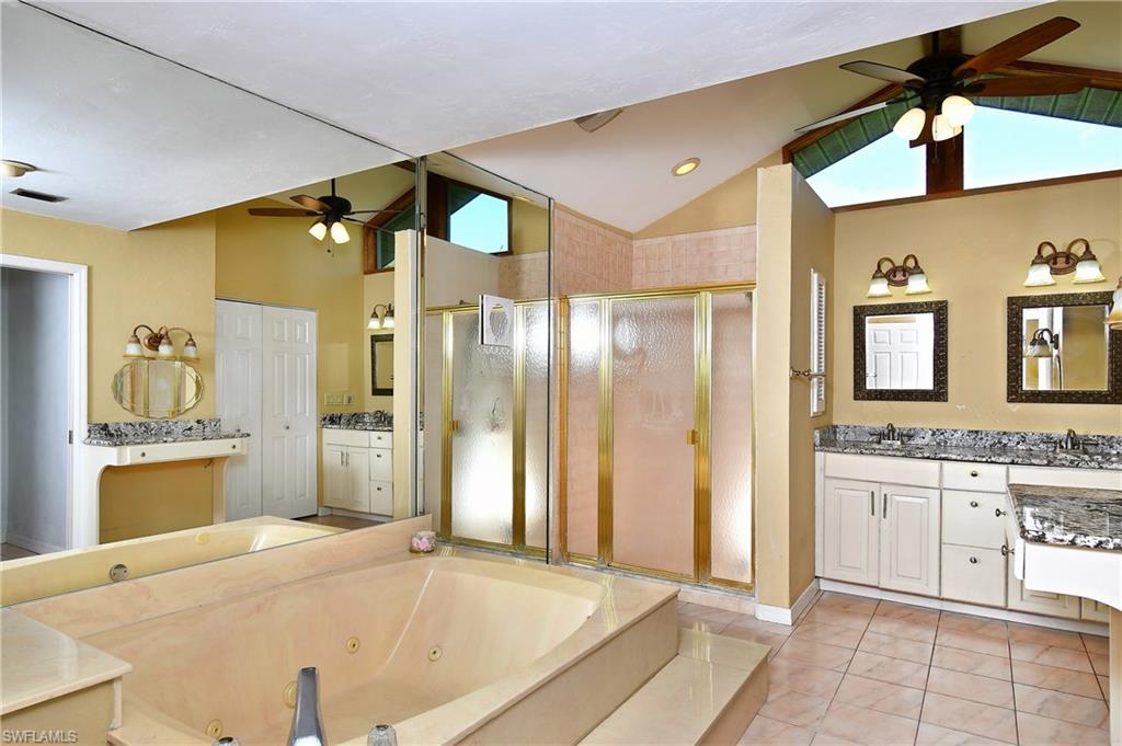 7700 Deni Dr Property Photo 19