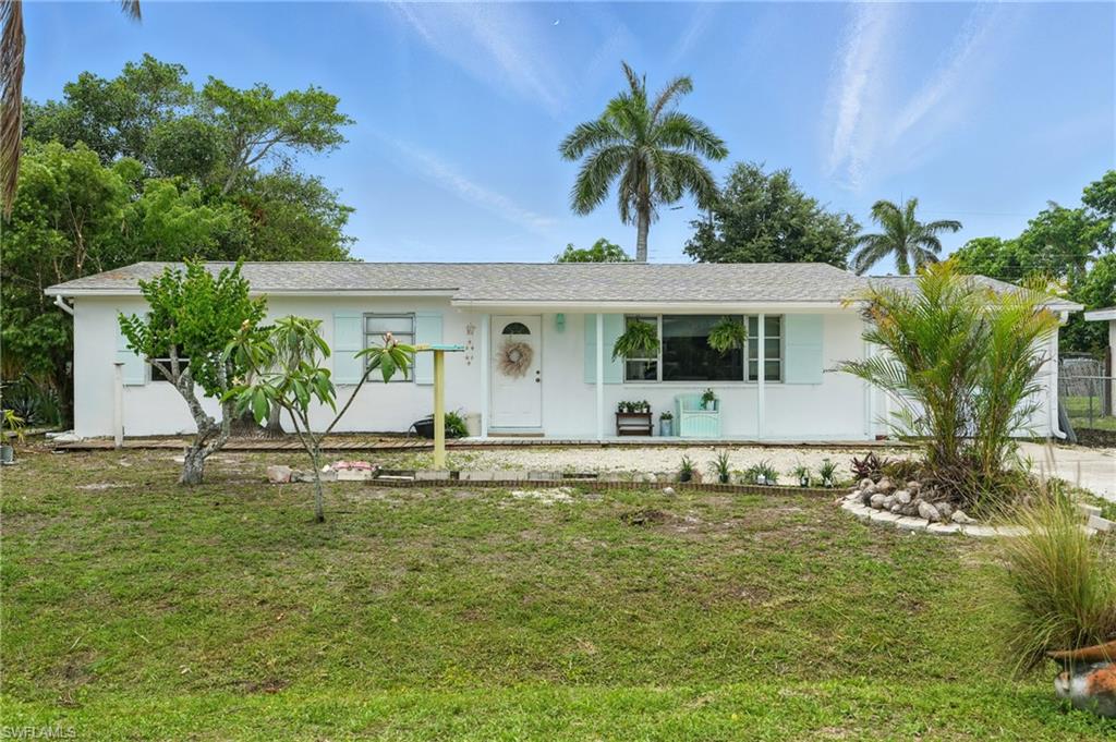 4011 Coconut Cir S Property Photo 1