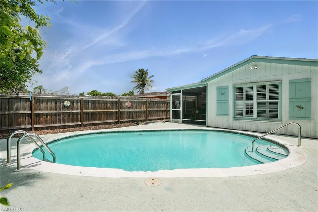 4011 Coconut Cir S Property Photo 30