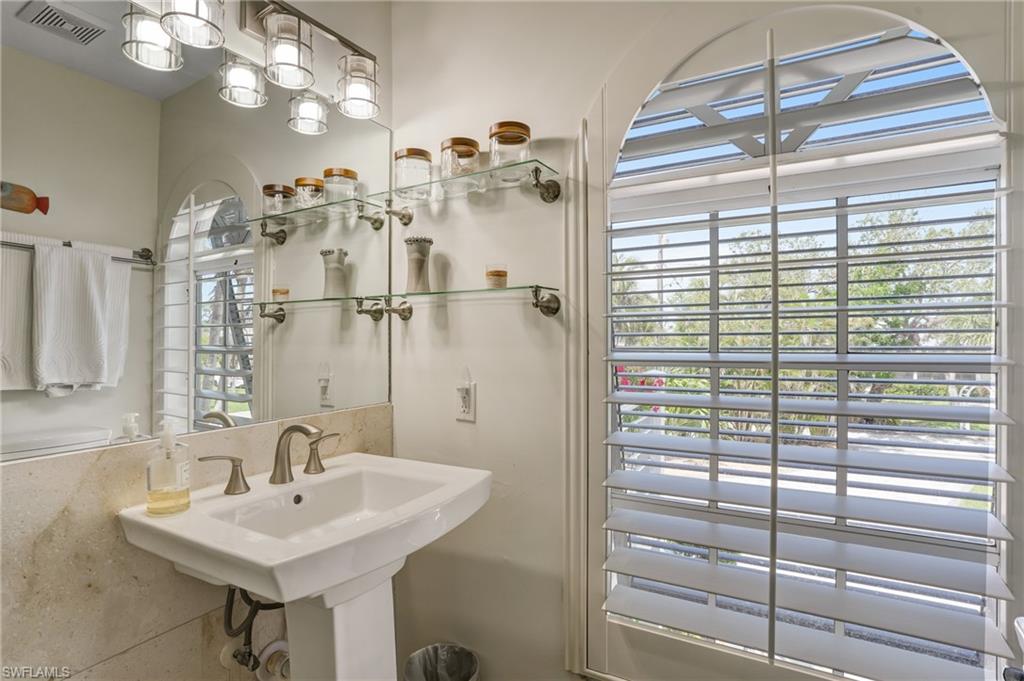 4031 Bayside Rd Property Photo 22
