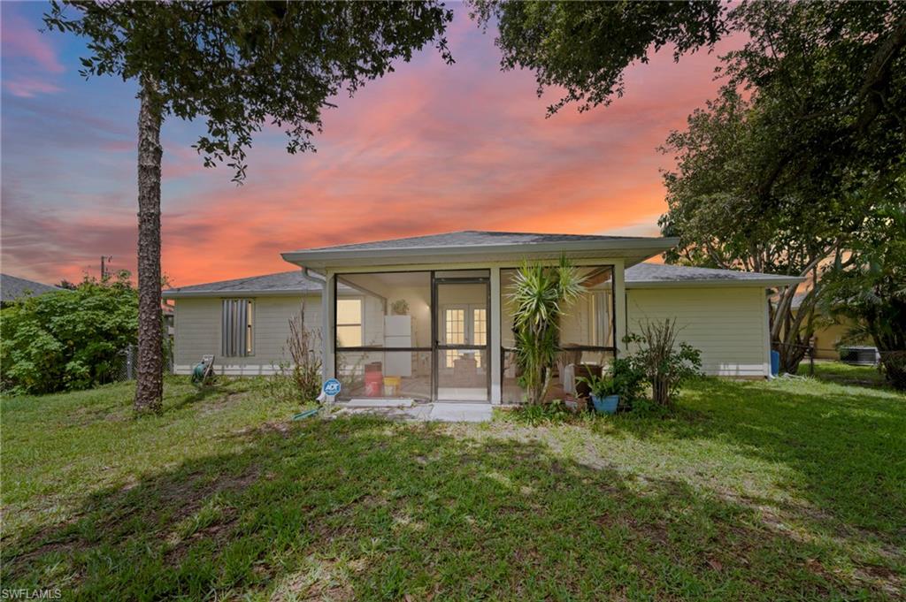 1720 Nw 14th Pl Property Photo 2