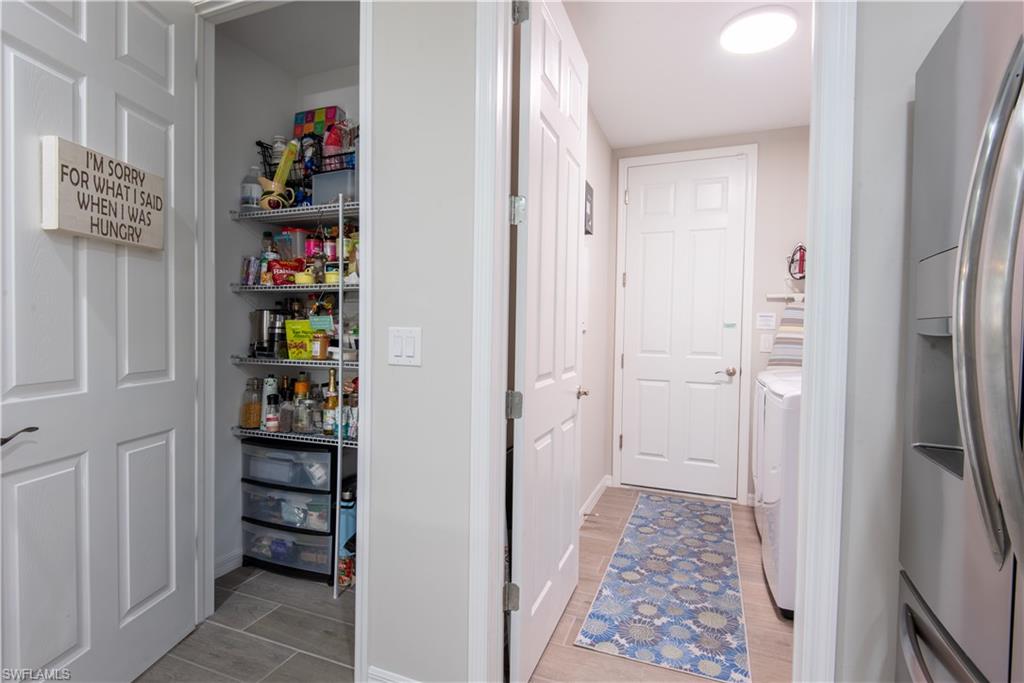 14727 Edgewater Cir Property Photo 12