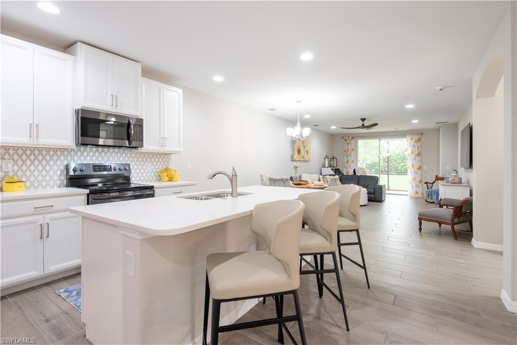 14727 Edgewater Cir Property Photo 15