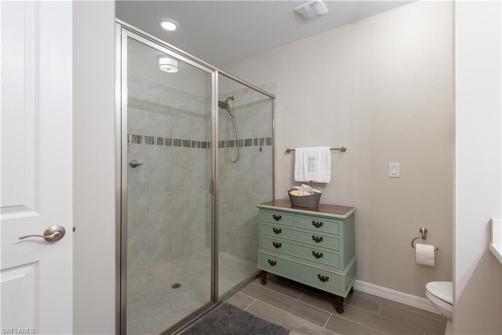 14727 Edgewater Cir Property Photo 33