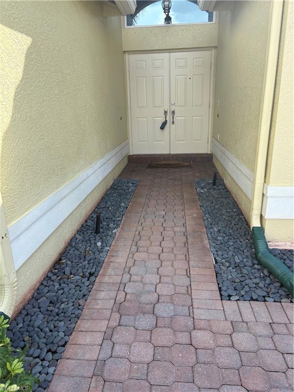 2065 Isla De Palma Cir Property Photo 2