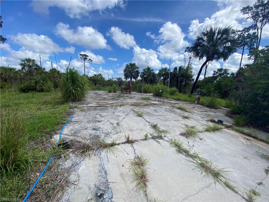2311 Woodland Estates Rd Property Photo 2