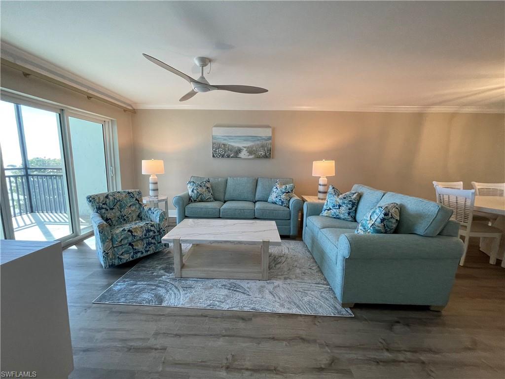 3067 W Gulf Dr 102 Property Photo 4