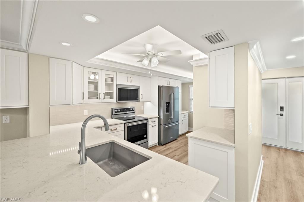 3067 W Gulf Dr 102 Property Photo 10