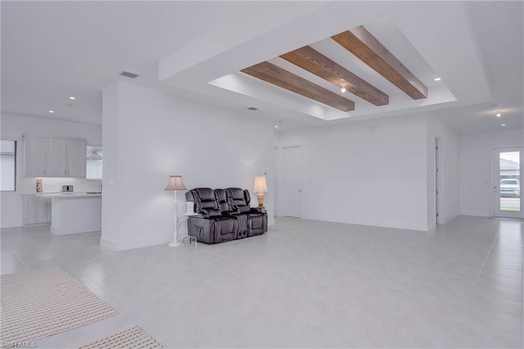 5026 Ofanto Ln Property Photo 7