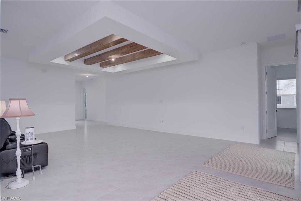 5026 Ofanto Ln Property Photo 9