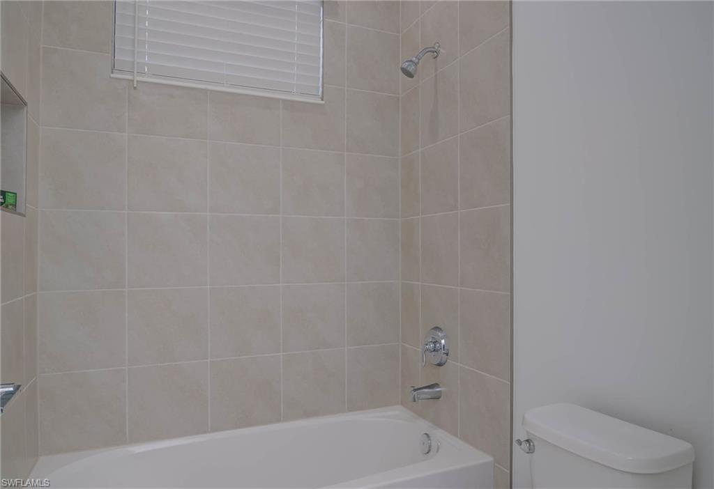 5026 Ofanto Ln Property Photo 14