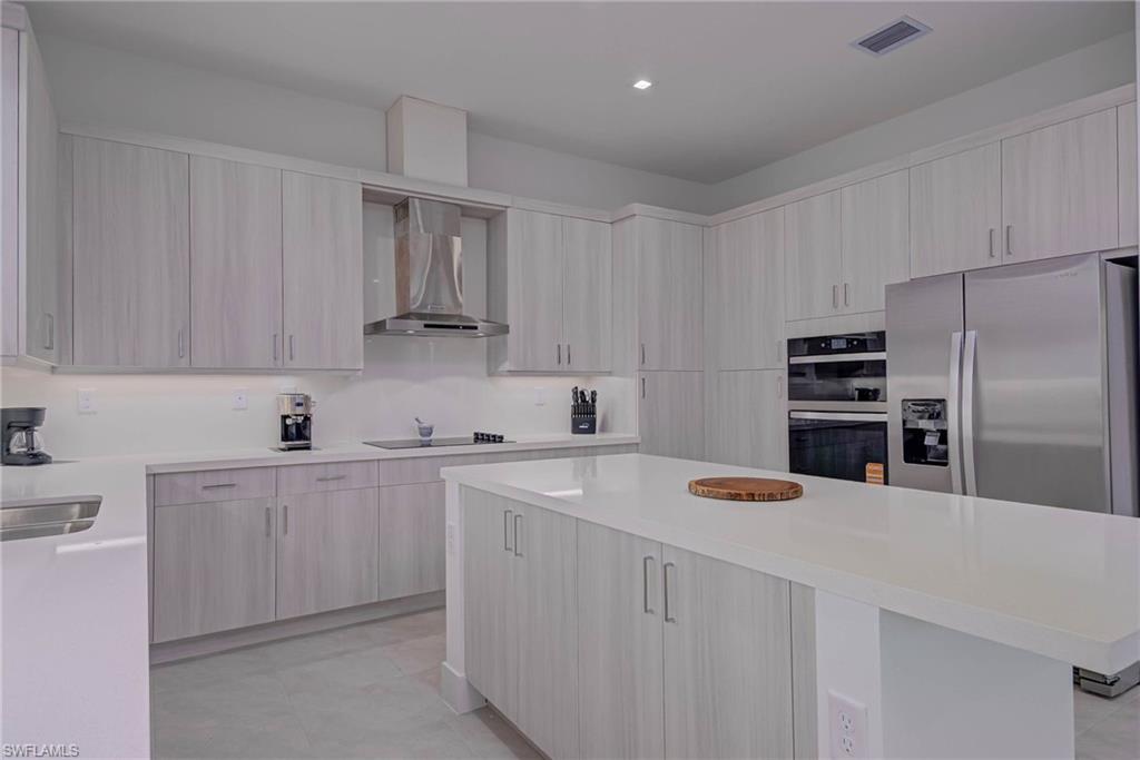 5026 Ofanto Ln Property Photo 22