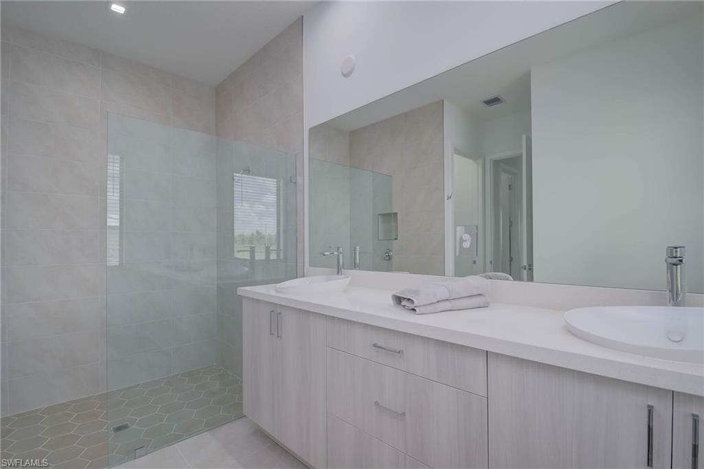 5026 Ofanto Ln Property Photo 29