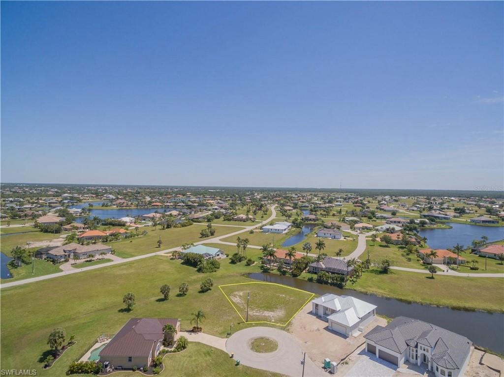 17270 Comingo Ln Property Photo 8