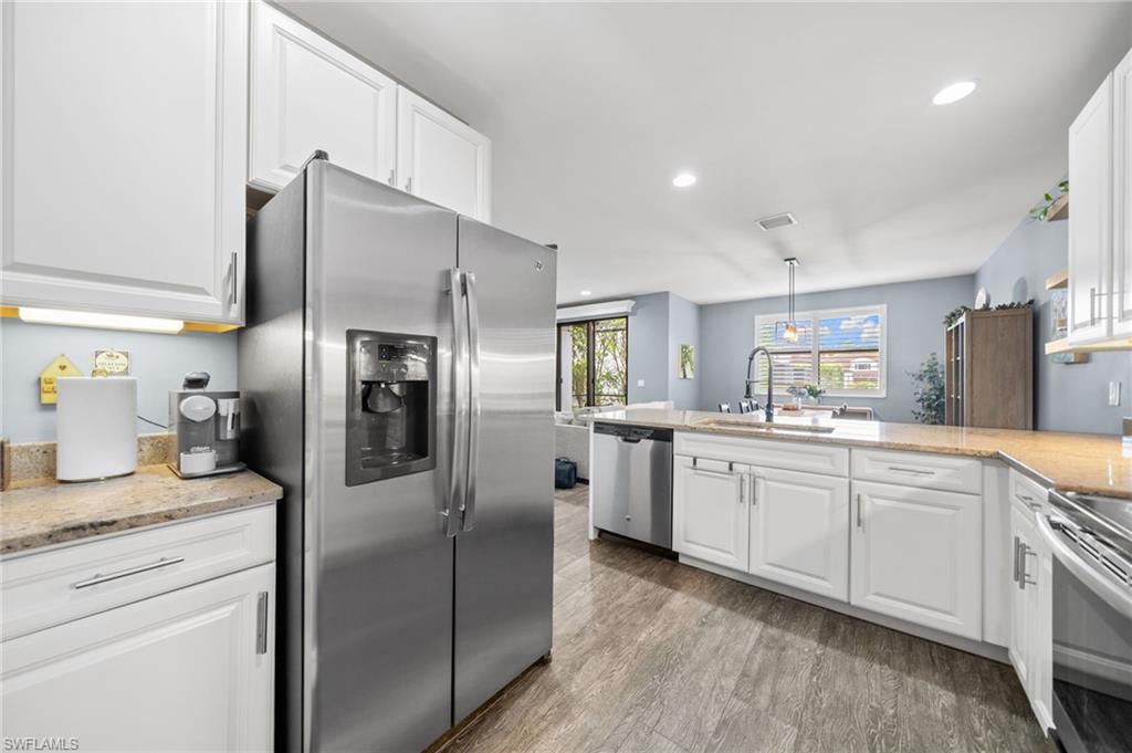 7894 Bristol Cir Property Photo 12