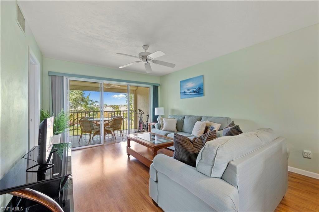 1018 Manatee RD # E302 Property Photo 1