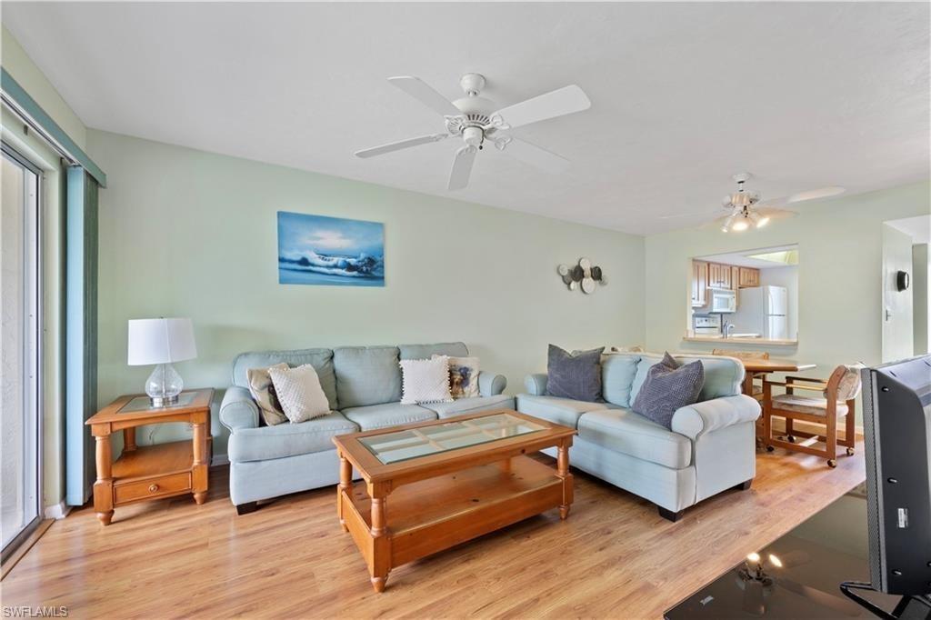 1018 Manatee Rd # E302 Property Photo 2