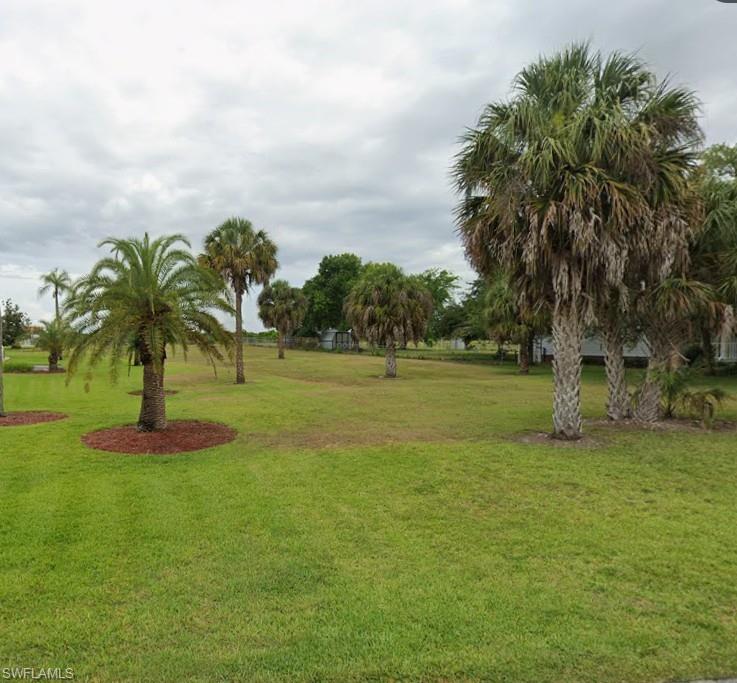442 Caloosa Estates DR