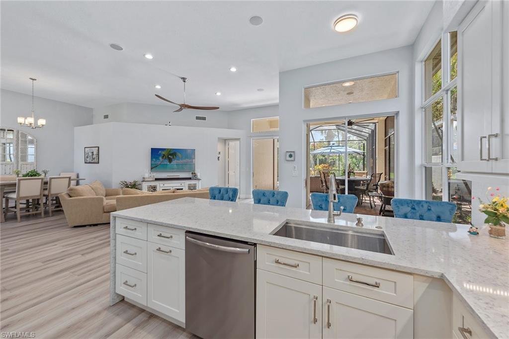8556 Pepper Tree Way Property Photo 8