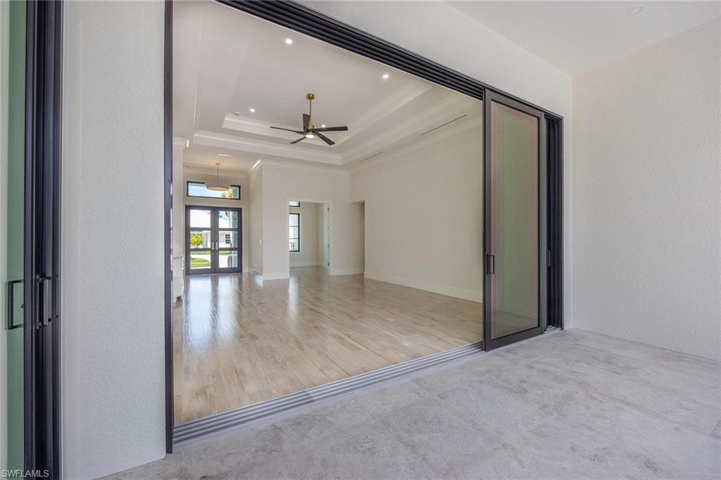 101 Beachcomber St Property Photo 24