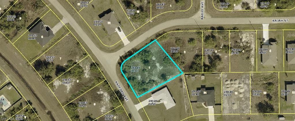 426 Rajah ST Property Photo 1