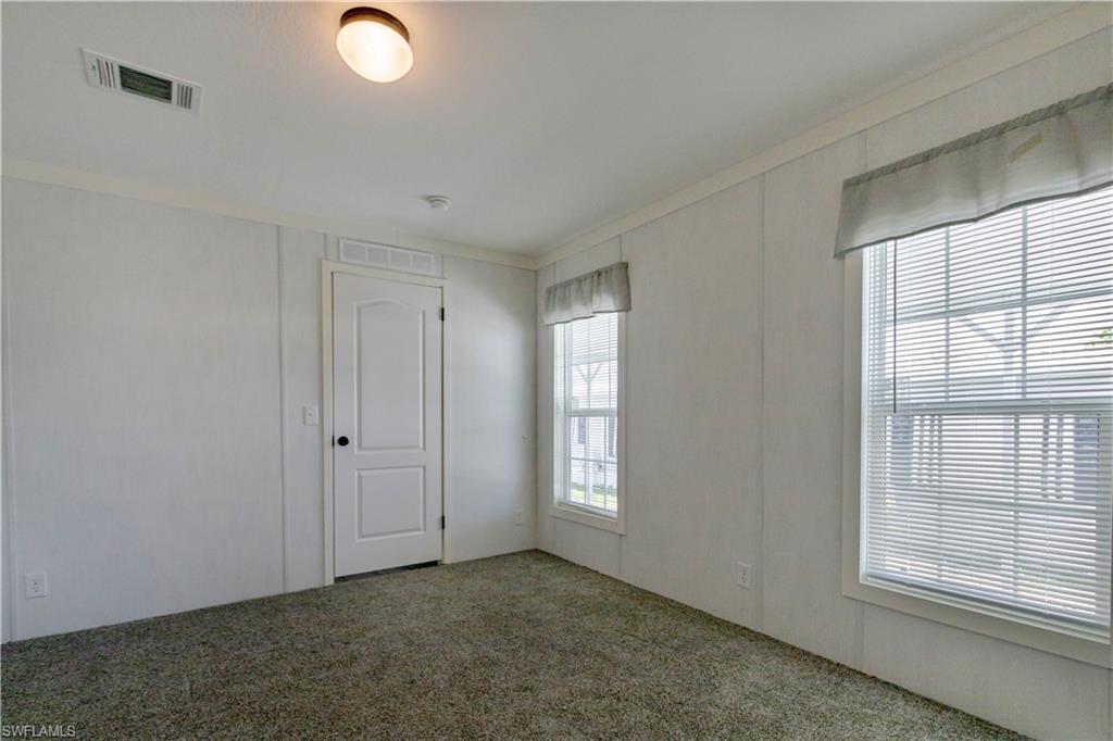 4944 Porky Ln Property Photo 12
