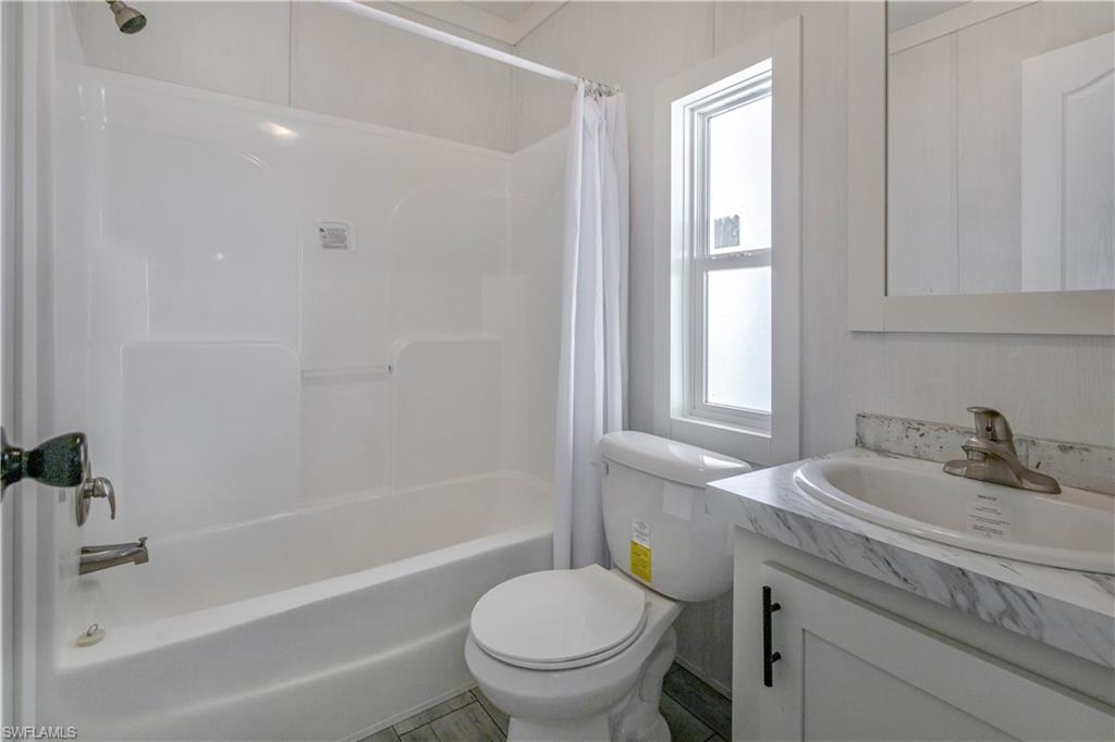 4944 Porky Ln Property Photo 14