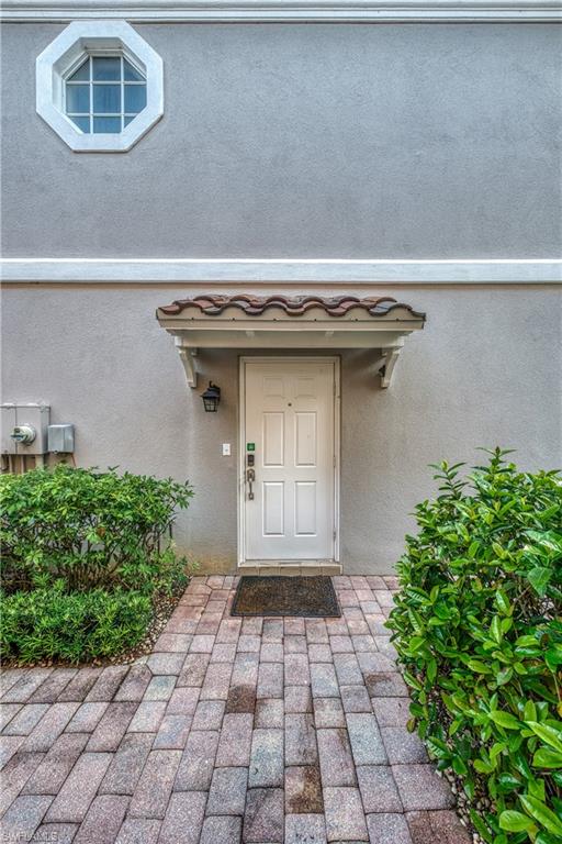 5633 Cove Cir # 58 Property Photo 5