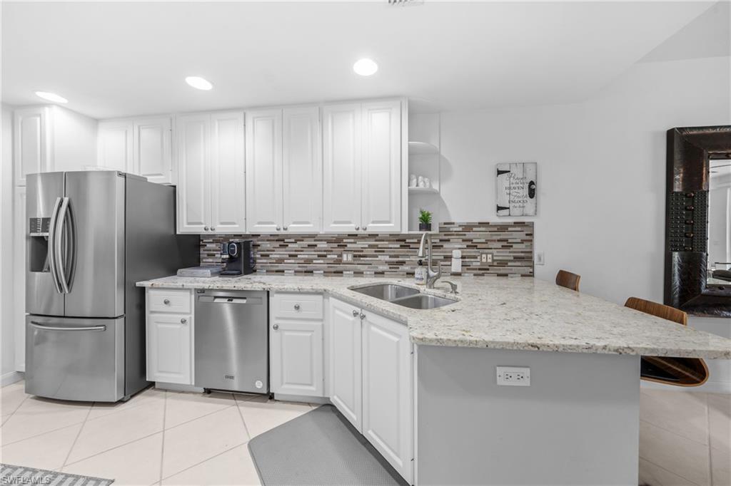 5633 Cove Cir # 58 Property Photo 12
