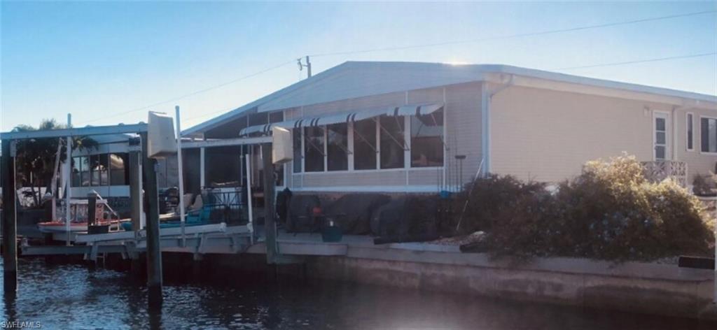 3100 Bowsprit Ln Property Photo 2