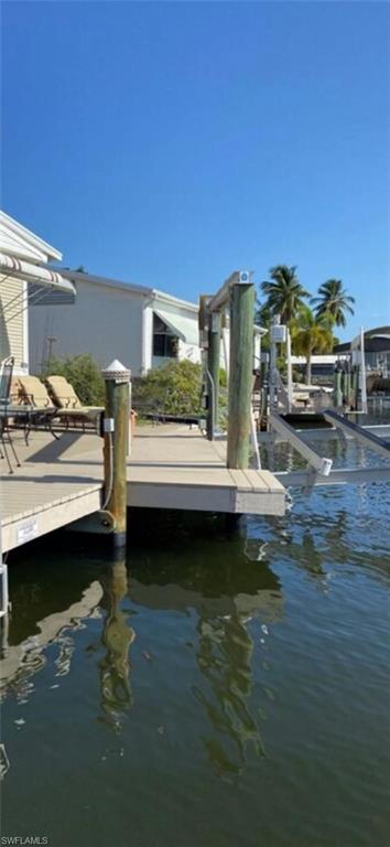 3100 Bowsprit Ln Property Photo 5