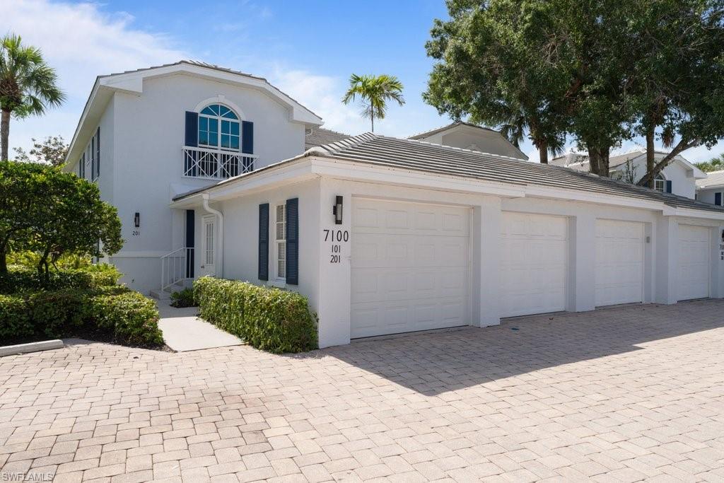 7100 Barrington Cir # 4 Property Photo 1